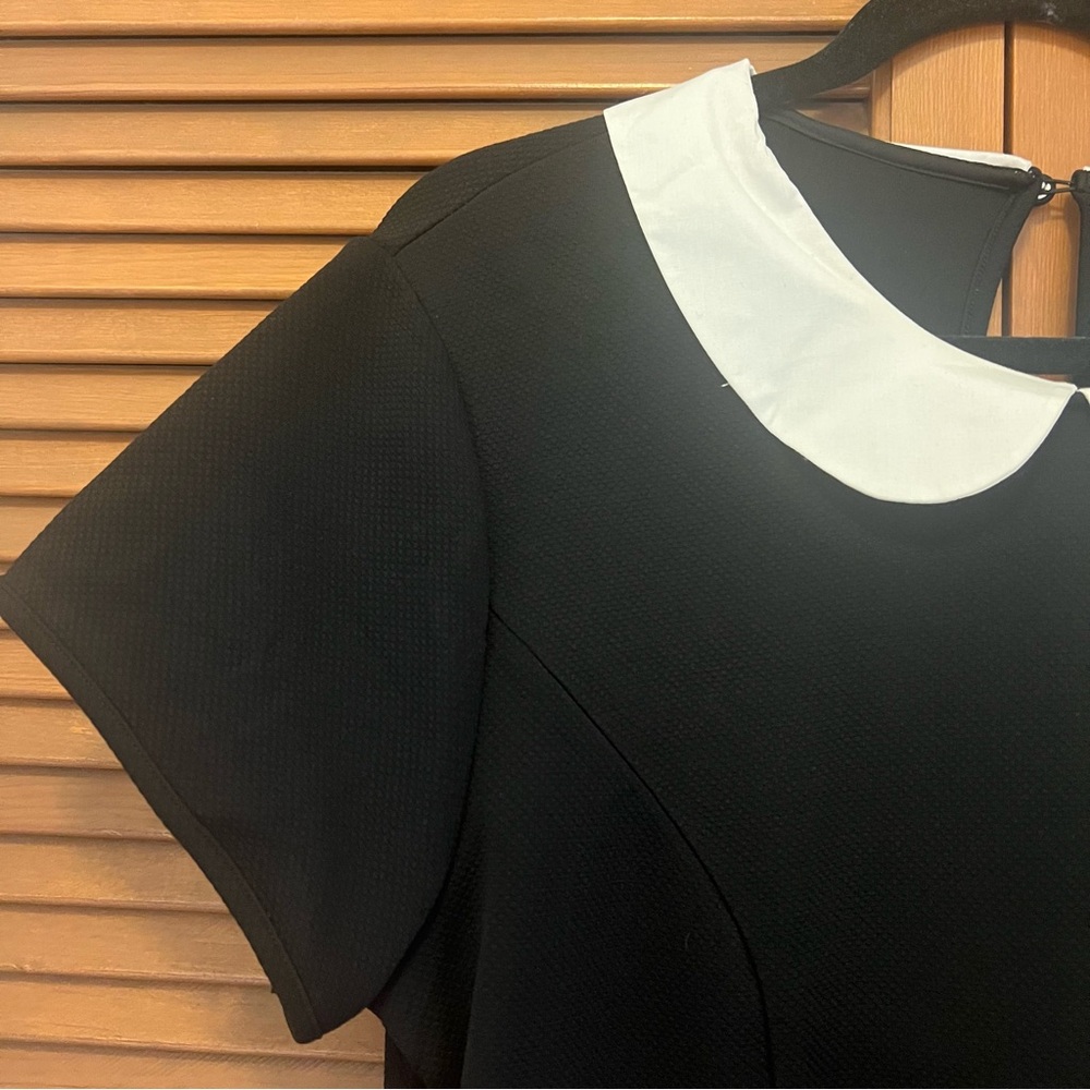 Torrid Black Dress White Peter Pan Collar 2x 18/20 plus size costume Wednesday - Picture 6 of 14